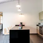 Basilico - Cignella In Tuscany * Osteria Delle Noci