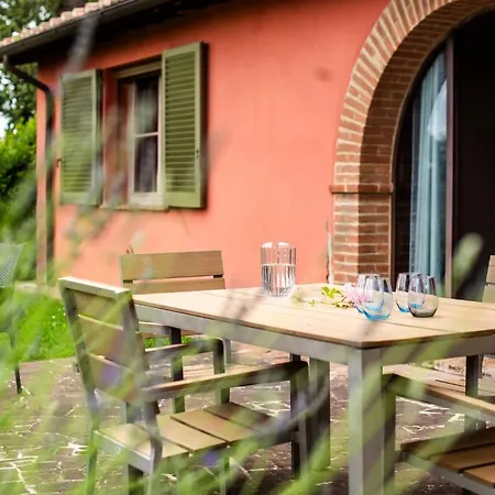 Basilico - Cignella In Tuscany Alpehytte Osteria Delle Noci